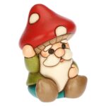 Gnomo Oliver con cappello a forma di fungo in ceramica Inverno Incantato Thun F3415H90